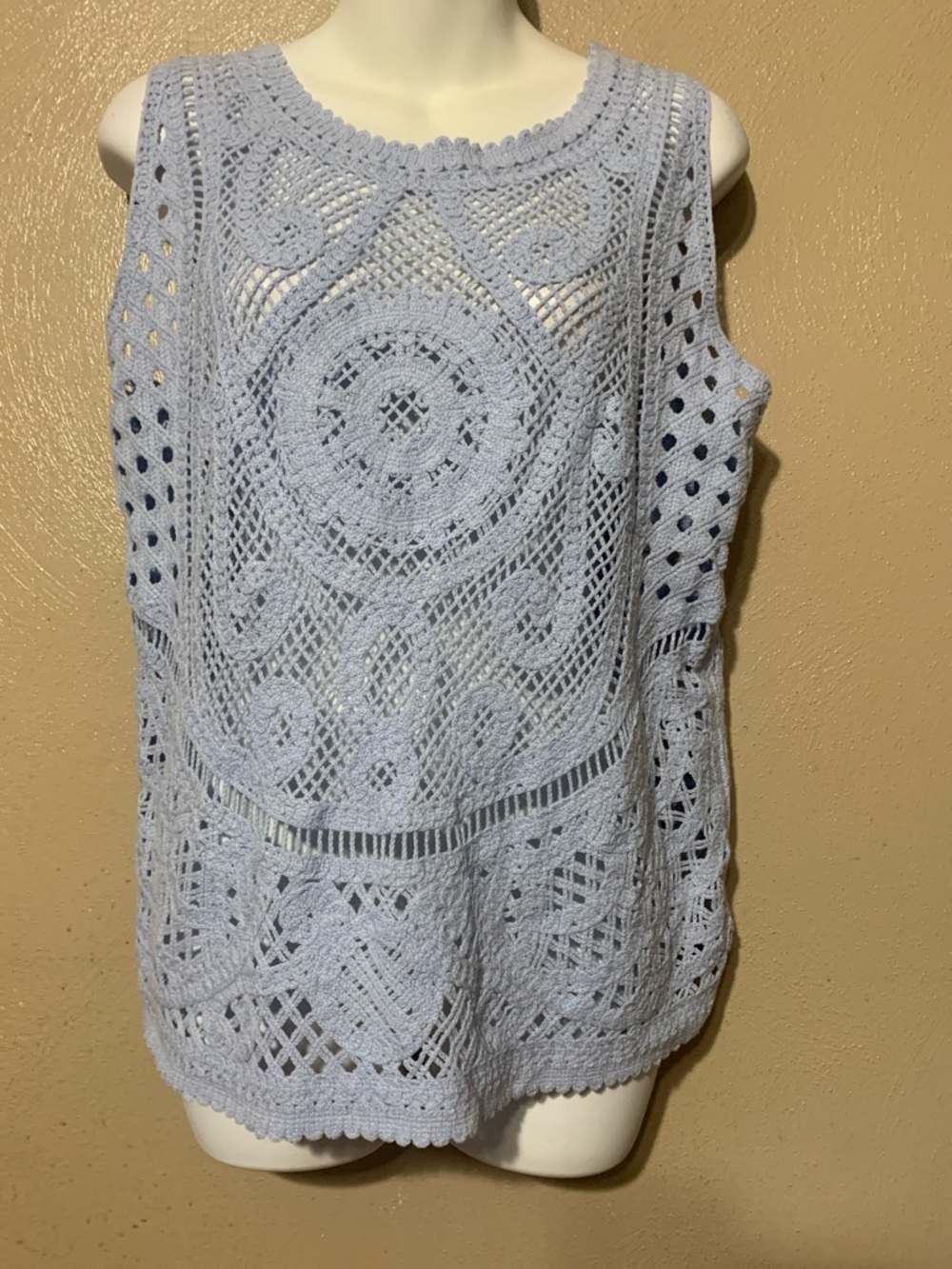 Ultra Pink size M Light Blue Crochet Tank Top - Women NWT $68